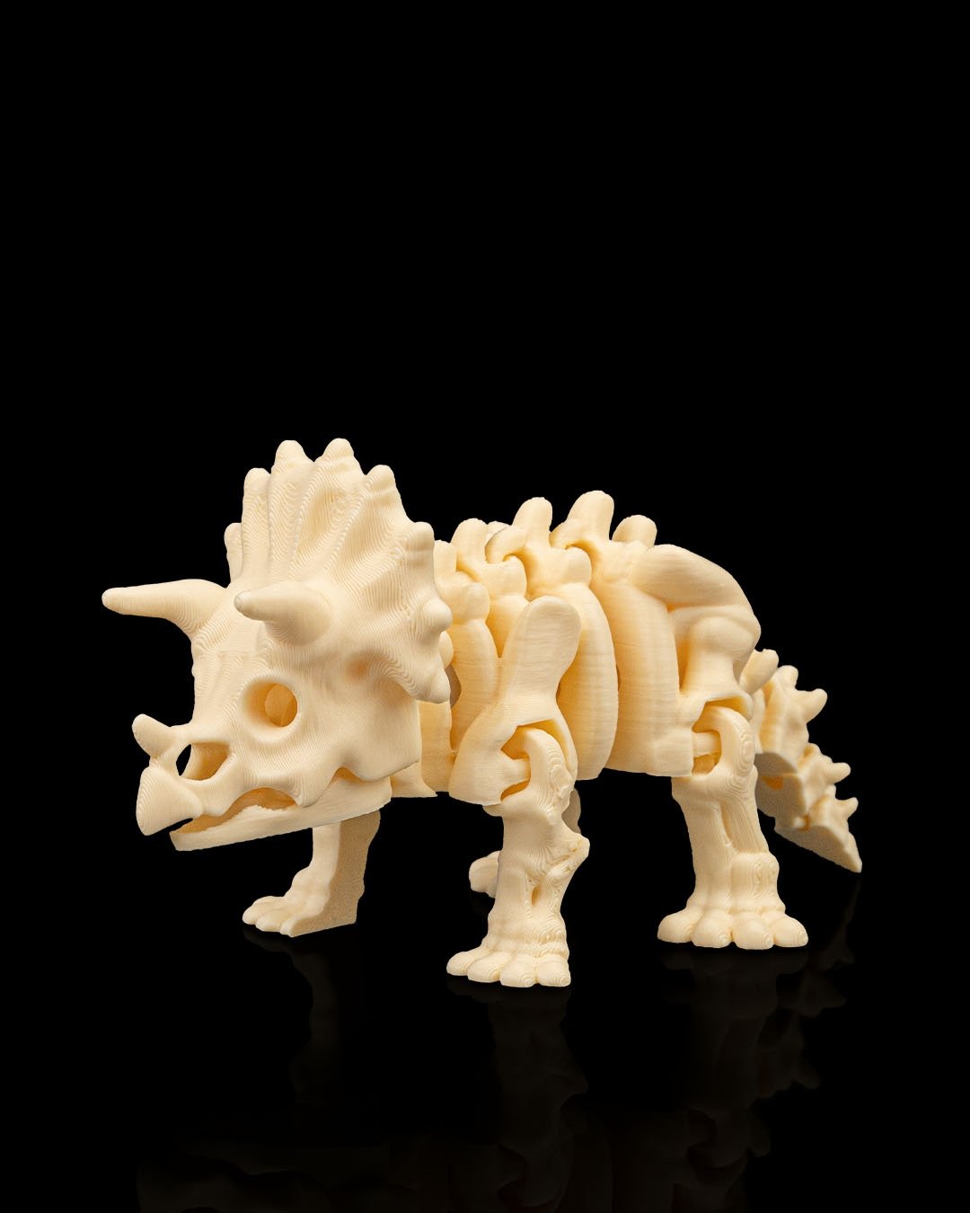 Esqueleto de Dinosaurio Triceratops Articulado Flex - Figura Coleccionable
