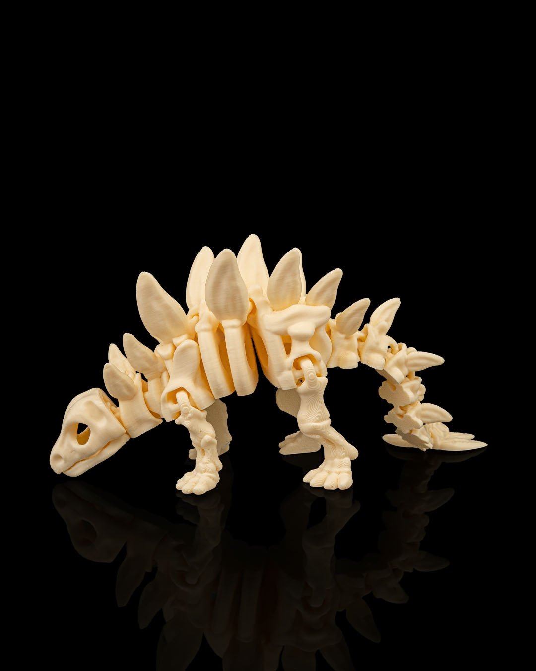 Esqueleto de Dinosaurio Estegosaurio Articulado Flex - Figura Coleccionable