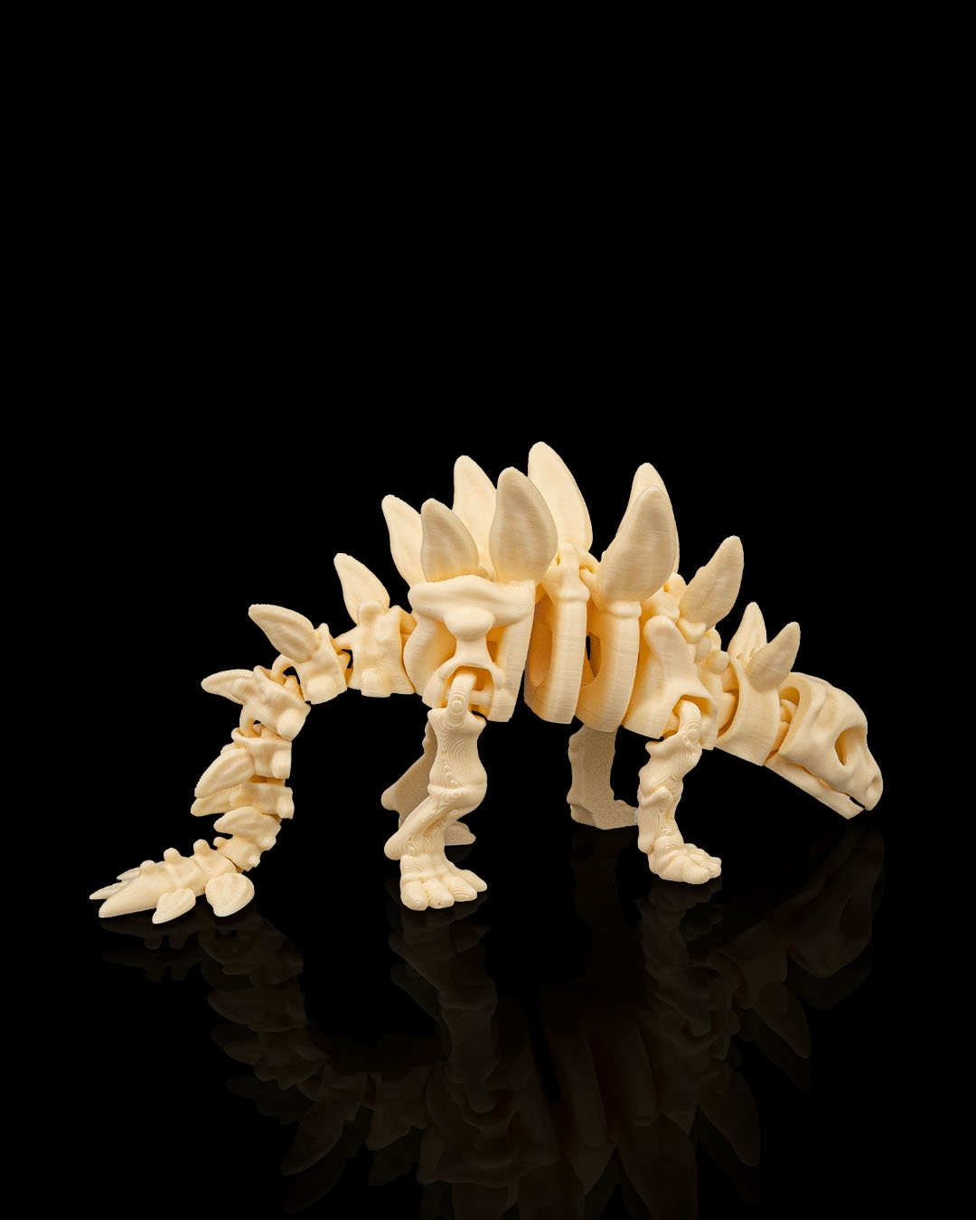 Esqueleto de Dinosaurio Estegosaurio Articulado Flex - Figura Coleccionable